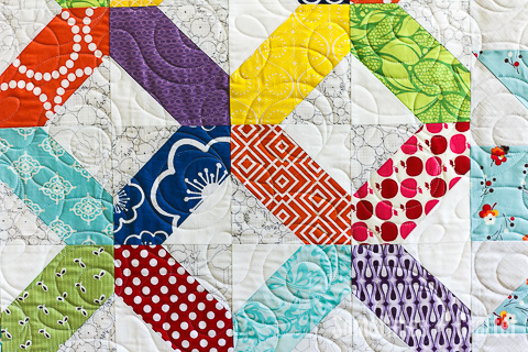 Sometimes Crafter Longarm Quilting // Heather O'Brian's Traveling Quilt