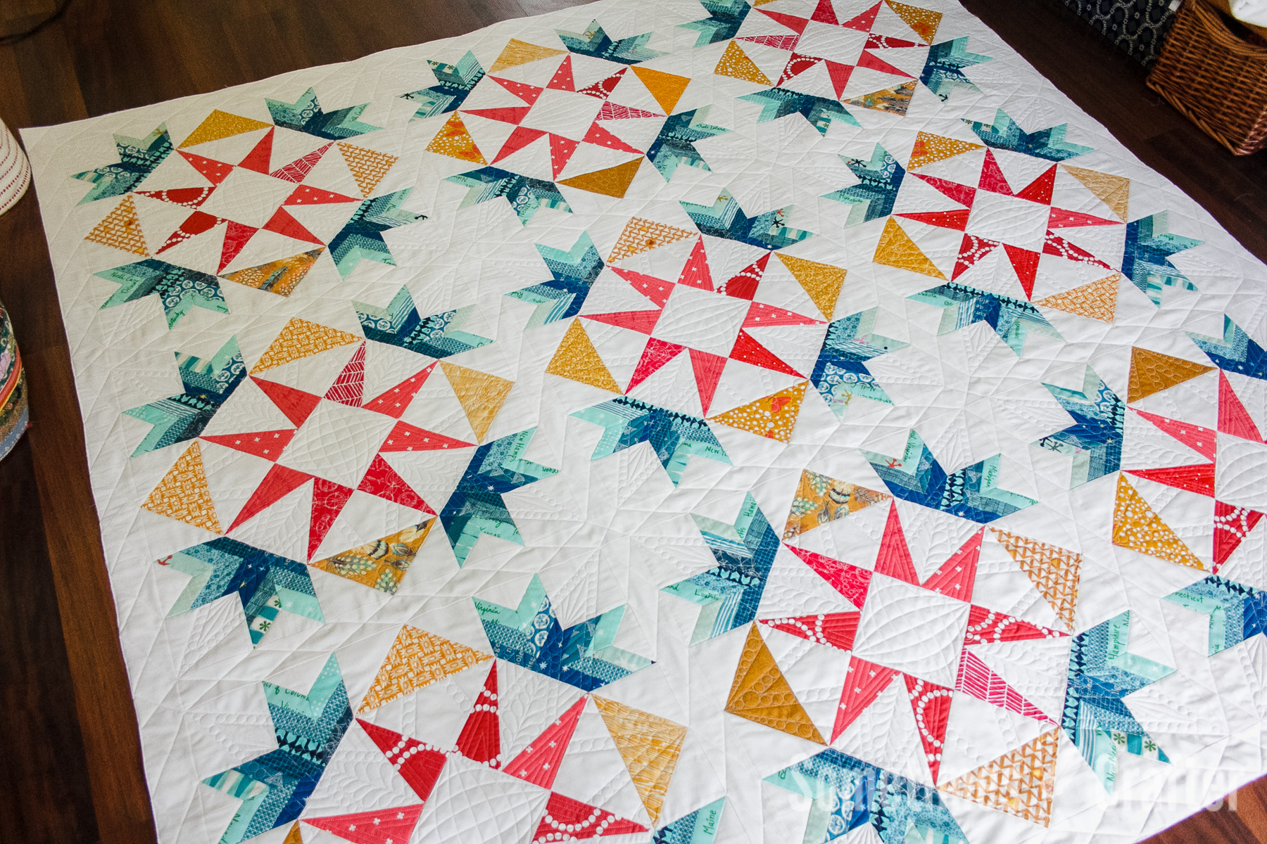 Sometimes Crafter Quilting // Custom Longarm Quliting